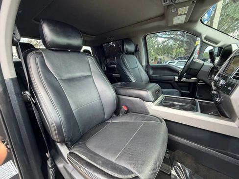 Used 2017 Ford F450 Lariat w/ Lariat Ultimate Package AWD/4WD image 17