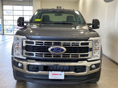 New 2026 Ford F450 XLT w/ 360-Degree Camera Package image 3