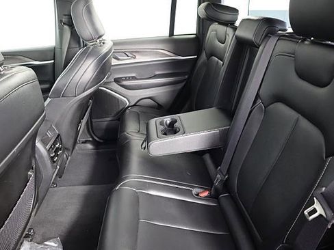 Used 2024 Jeep Grand Cherokee Limited 4xe AWD/4WD image 21