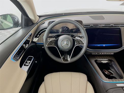 New 2026 Mercedes-Benz E 350 4MATIC Sedan image 23