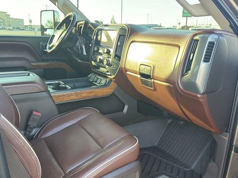 Used 2015 Chevrolet Silverado 2500 High Country w/ Duramax Plus Package AWD/4WD image 82