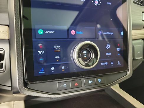 Used 2023 Ford Expedition Max Platinum RWD image 29