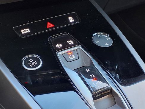 Used 2023 Audi Q4 e-tron Premium image 14