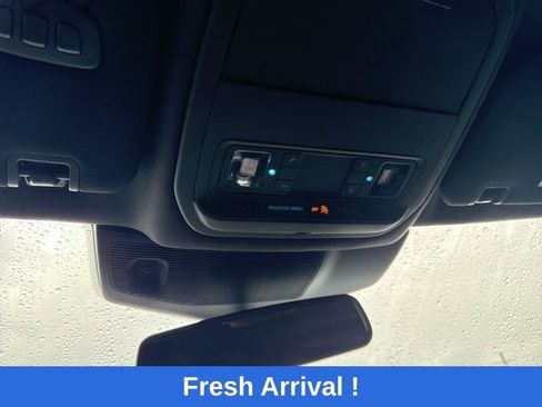 Used 2020 Ford Explorer Limited image 9