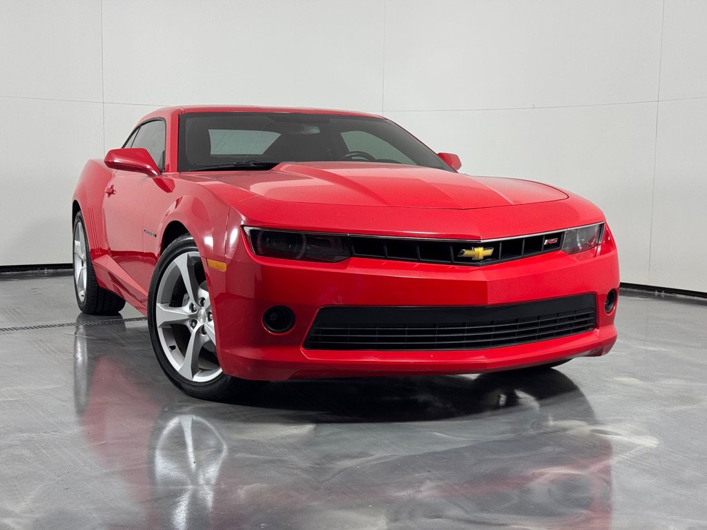 Used 2015 Chevrolet Camaro LT w/ RS Package RWD image 2