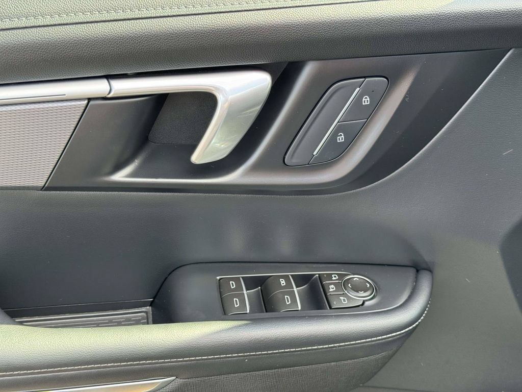 Used 2026 Buick Enclave Sport Touring FWD image 20