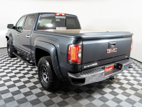 Used 2018 GMC Sierra 1500 SLT AWD/4WD image 4