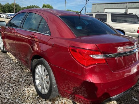Used 2013 Chrysler 200 Touring image 4