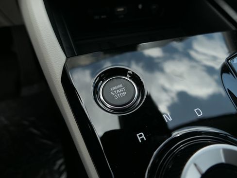 New 2025 Kia Sportage EX w/ EX Premium Package image 16