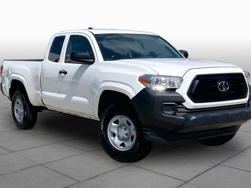 Used 2023 Toyota Tacoma SR RWD image 3