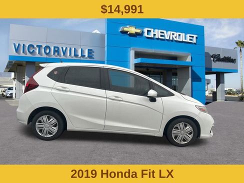 Used 2019 Honda Fit LX image 2