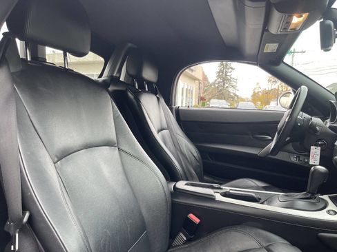 Used 2006 BMW Z4 3.0i image 20
