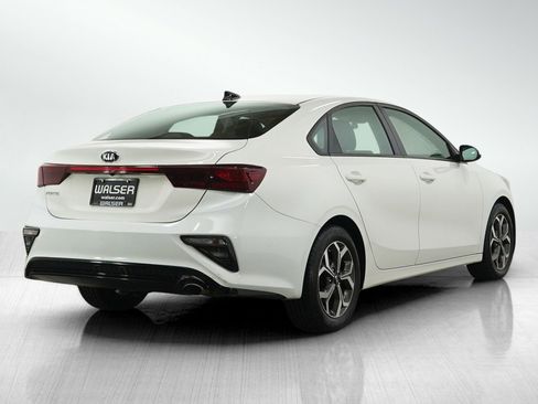 Used 2019 Kia Forte LXS FWD image 5