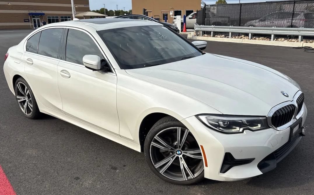 Used 2020 BMW 330i xDrive Sedan w/ Premium Package AWD/4WD image 1
