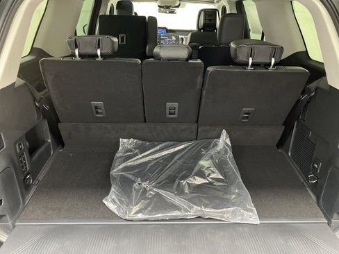 New 2026 Ford Expedition Platinum w/ Driver's Package AWD/4WD image 27