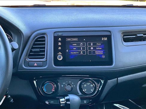 Used 2022 Honda HR-V Sport image 8