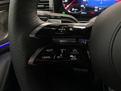 New 2026 Mercedes-Benz GLS 580 4MATIC image 18