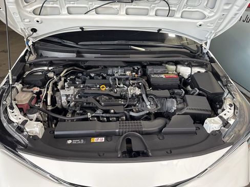 Used 2022 Toyota Corolla SE FWD image 46