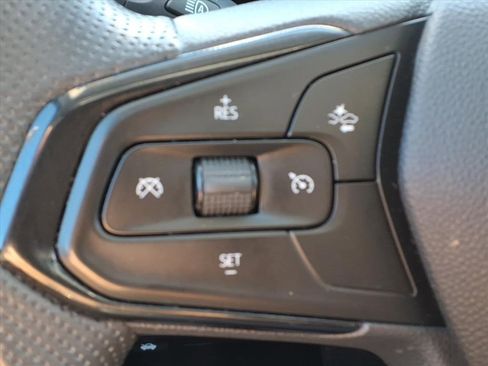 Used 2025 Chevrolet TrailBlazer LT image 13