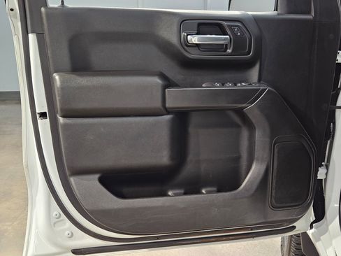 Used 2021 Chevrolet Silverado 1500 Custom Trail Boss image 20