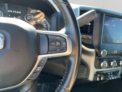 Used 2024 RAM 3500 Big Horn AWD/4WD image 30