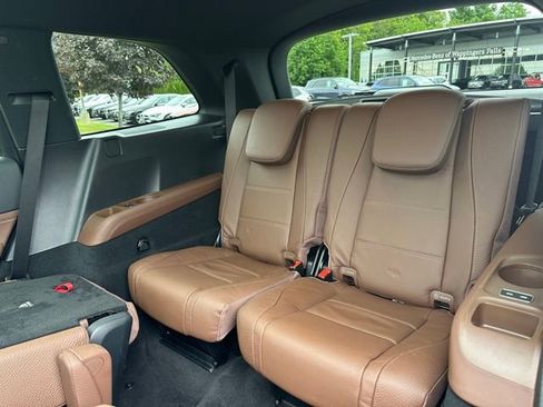 Used 2026 Mercedes-Benz GLS 450 4MATIC image 29
