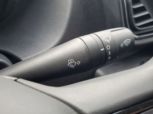 Used 2025 RAM ProMaster 2500 w/ Storage Group image 13