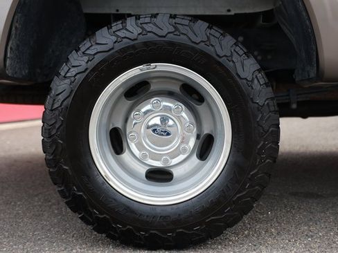 Used 2022 Ford F350 Lariat w/ Lariat Value Package image 27