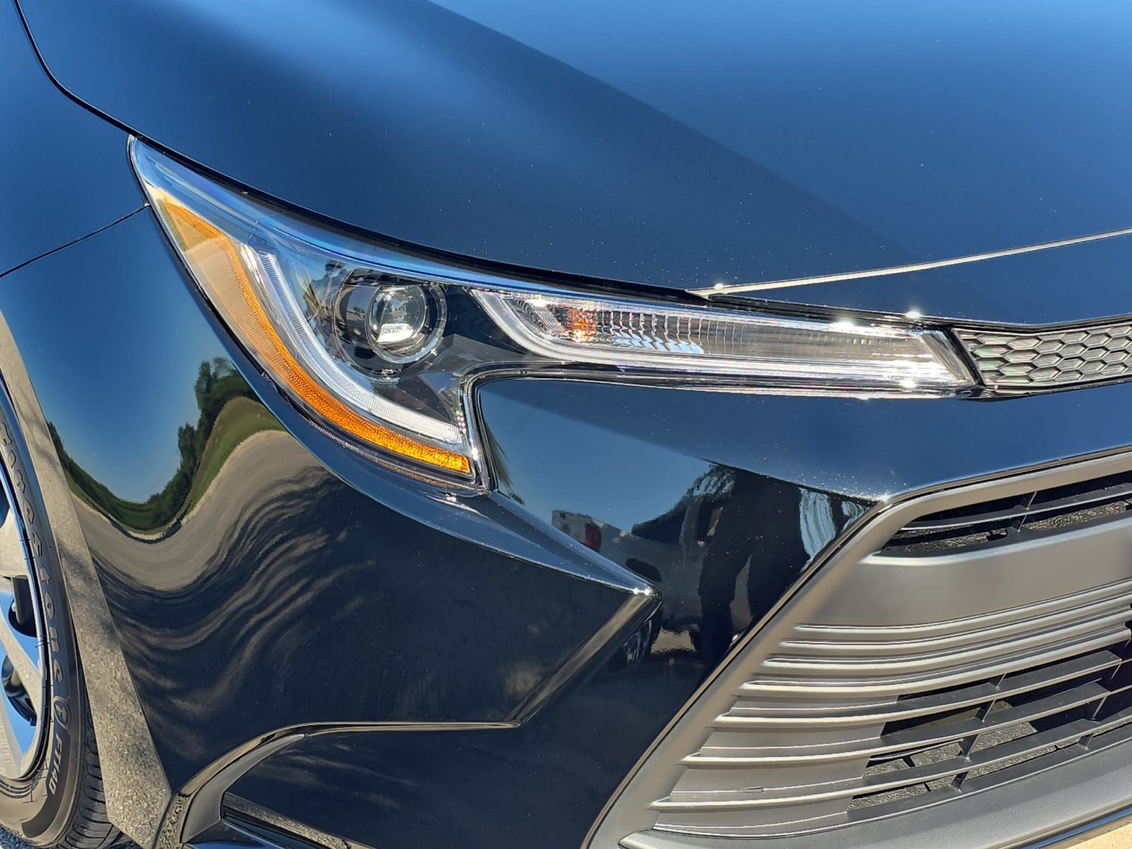 New 2027 Toyota Corolla LE FWD image 26