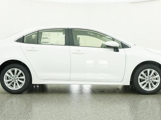 New 2026 Toyota Corolla XLE FWD video 2