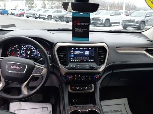 Used 2022 GMC Acadia Denali w/ Denali Ultimate Package AWD/4WD image 15