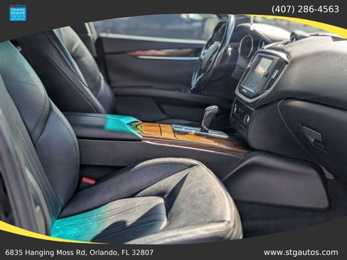 Used 2014 Maserati Ghibli image 23