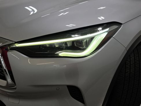 Certified 2020 INFINITI QX50 Sensory w/ Climate Package AWD/4WD image 26