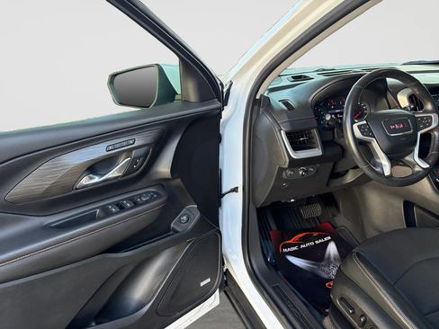 Used 2020 GMC Terrain SLT w/ Preferred Package AWD/4WD image 11