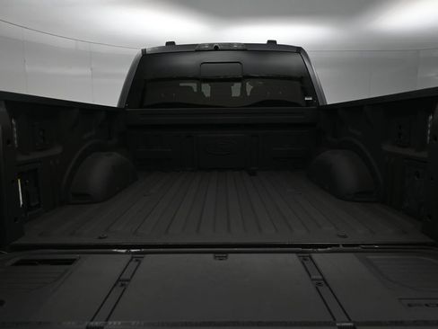 Used 2025 Ford F150 Raptor AWD/4WD image 16