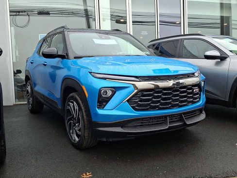 New 2026 Chevrolet TrailBlazer RS w/ Driver Confidence Package AWD/4WD image 1