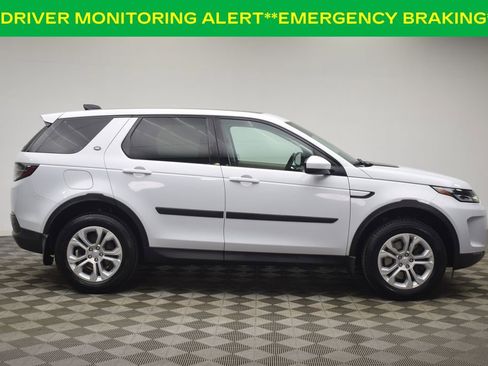 Used 2020 Land Rover Discovery Sport SE image 12