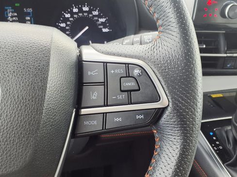 Certified 2023 Toyota Sienna XSE w/ XSE Plus Package FWD image 17