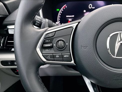 Certified 2026 Acura MDX FWD w/ Technology Package image 25