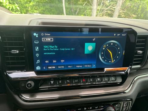 Certified 2024 Chevrolet Silverado 2500 ZR2 w/ Technology Package AWD/4WD image 28