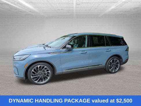 Used 2025 Lincoln Aviator Reserve w/ Equipment Group 201A AWD/4WD image 5
