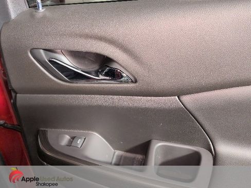 Used 2021 GMC Acadia SLT w/ Elevation Edition image 40