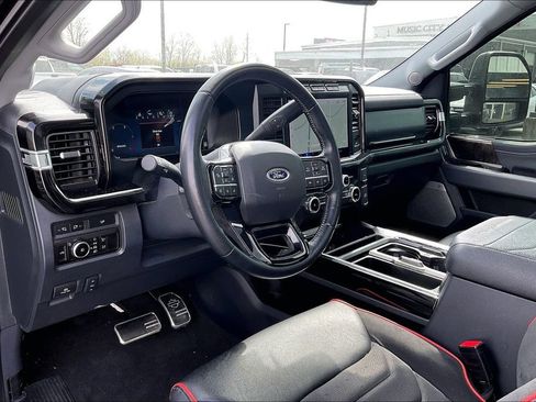 Used 2023 Ford F250 Lariat w/ Lariat Ultimate Package image 5