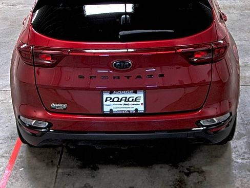 Used 2022 Kia Sportage Nightfall Edition image 11