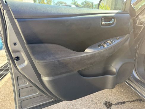 Used 2015 Nissan Leaf S w/ Charge Package image 21