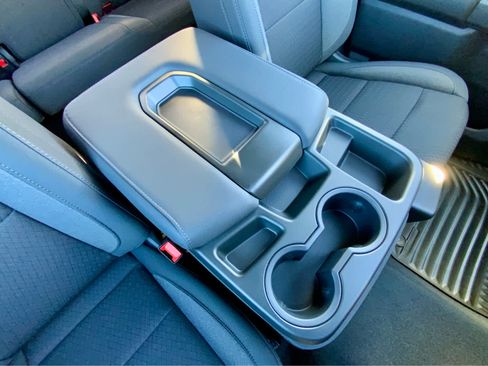 New 2026 Chevrolet Silverado 1500 Custom Trail Boss w/ LPO, Dark Essentials Package image 37