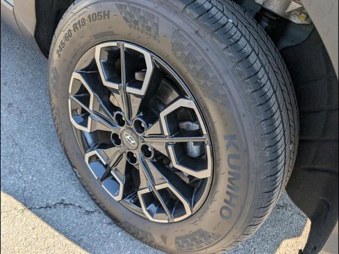 Used 2024 Hyundai Santa Cruz SEL w/ Activity Package image 21