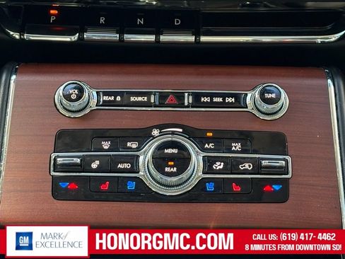Used 2022 Lincoln Aviator Reserve w/ Equipment Group 201A RWD image 33