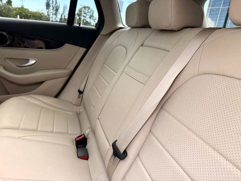 Certified 2022 Mercedes-Benz GLC 300 image 13