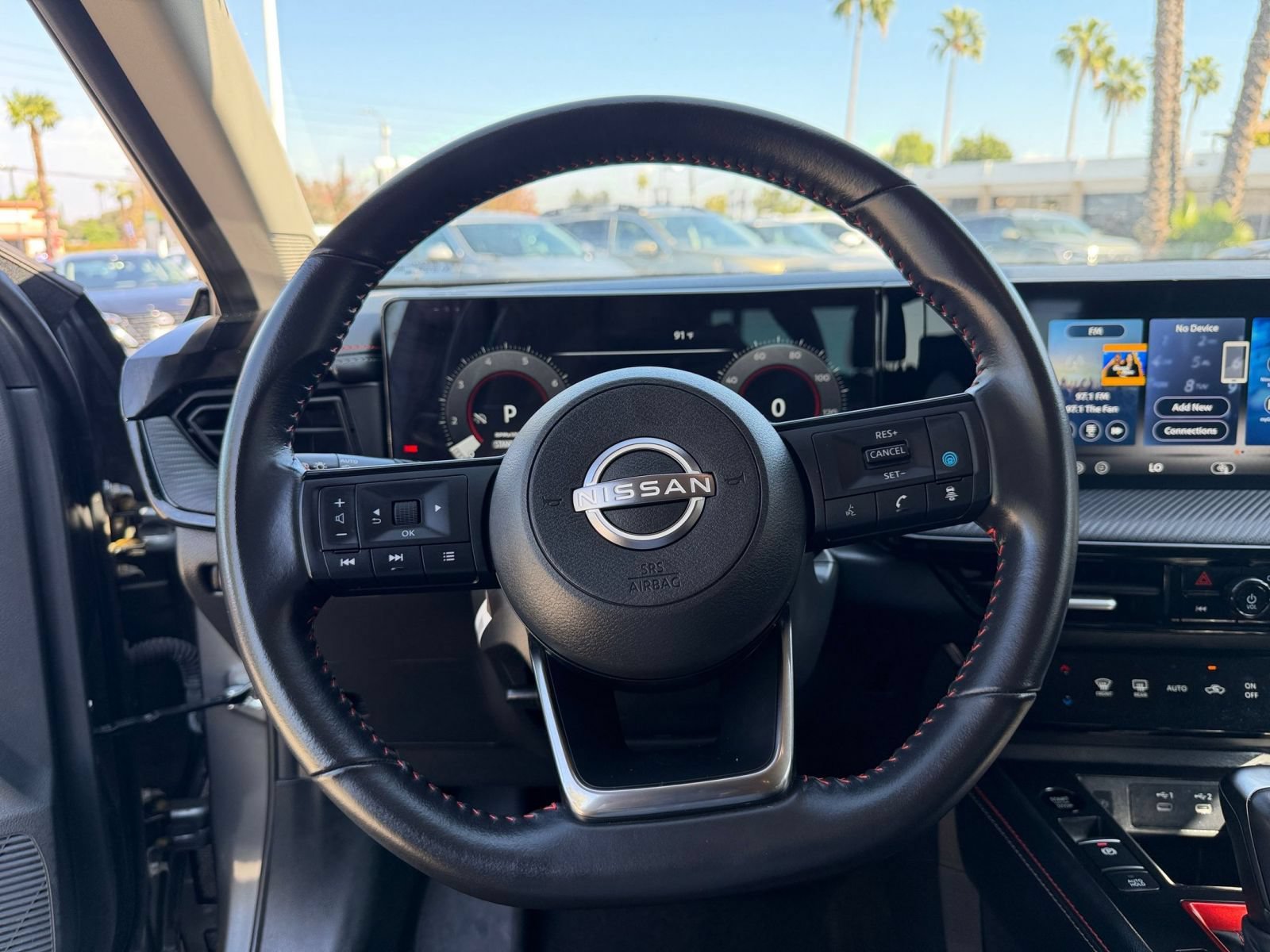 Used 2026 Nissan Kicks SR FWD image 26